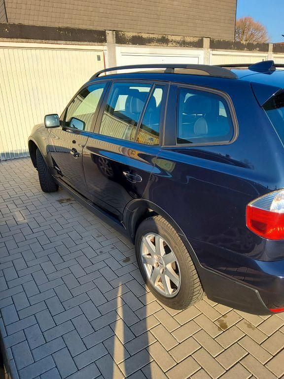 Gebraucht BMW X3 177 PS (130 kW) 2009 Blau SUV