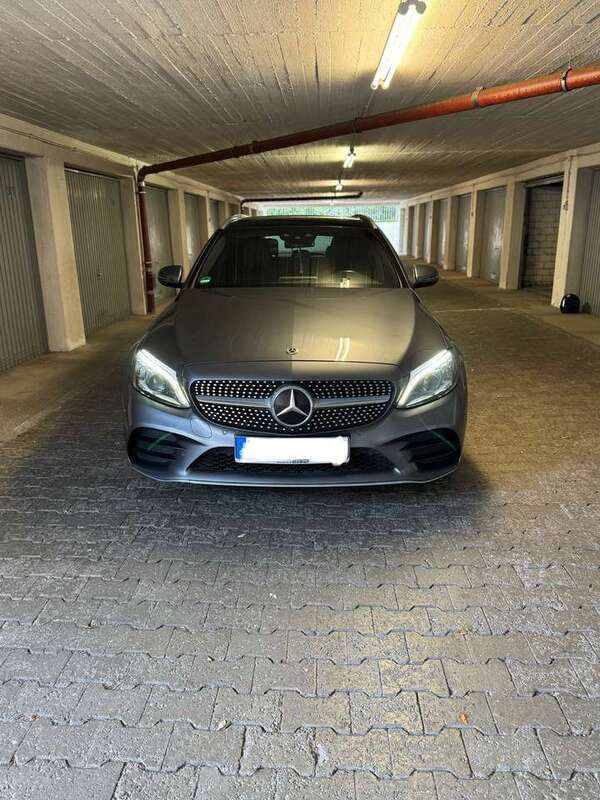 Gebraucht 2019 Mercedes C300 AMG line Kombi | 30.000 € (Fairer Preis) - Bild 1/4