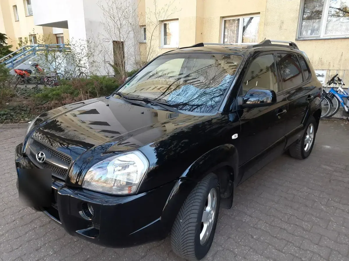Gebraucht Hyundai Tucson GLS 141 PS (103 kW) 2008 Schwarz SUV