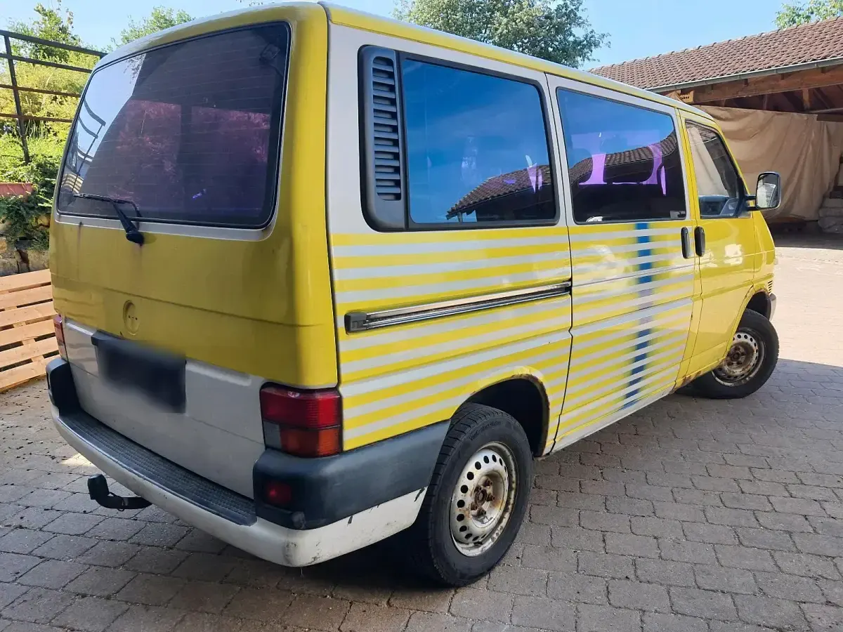 Gebraucht VW T4 102 PS (75 kW) 1996 Weiß Van