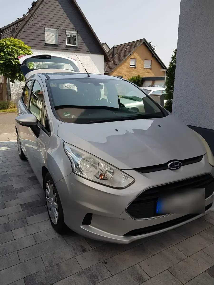 Gebraucht Ford B-MAX 101 PS (74 kW) 2013 Silber Van / Kleinbus