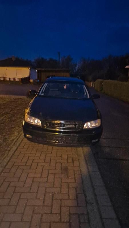 Gebraucht Opel Omega 106 PS (77 kW) 2000 Grün Kombi