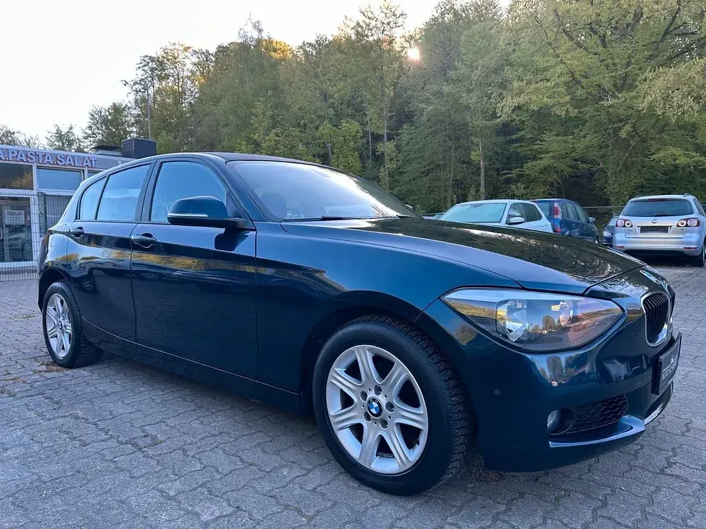 Käytetty BMW 116 Performance 116 HP (85 kW) 2012 Sininen Viistoperä