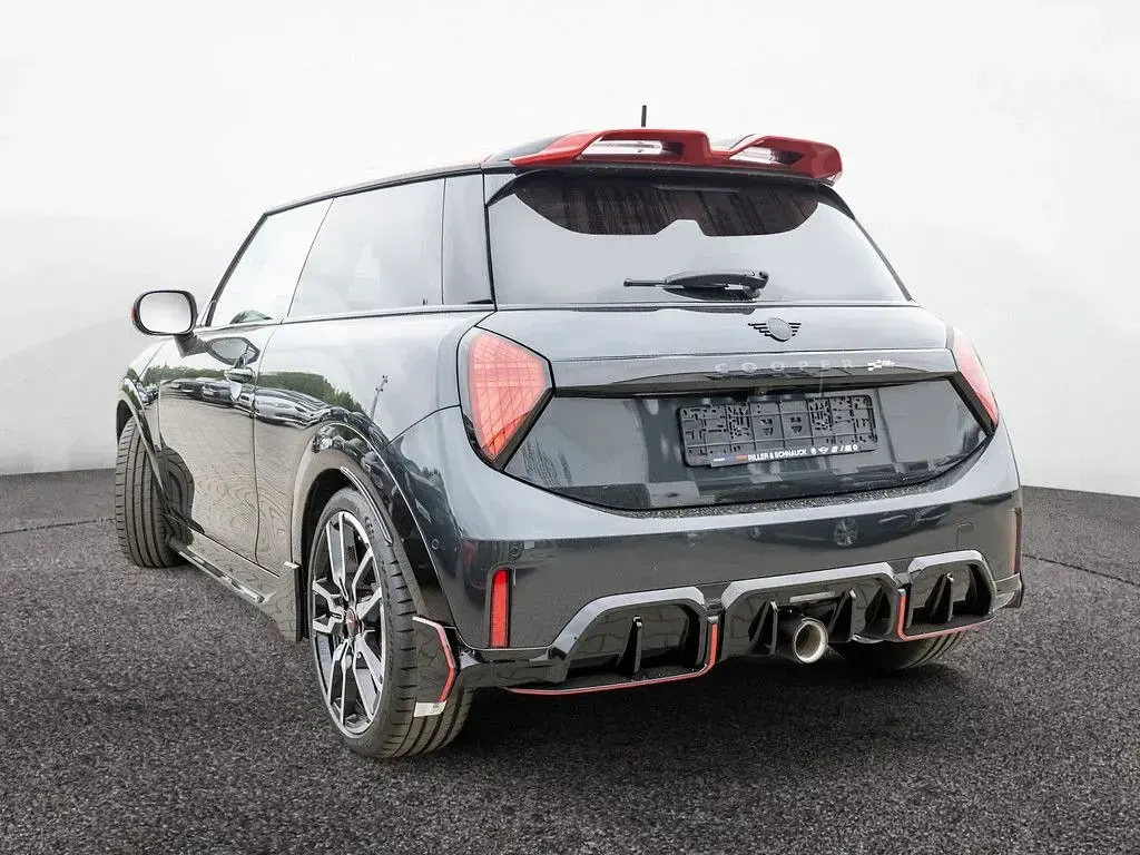 Gebraucht Mini John Cooper Works 231 PS (169 kW) 2025 Grau Kleinwagen