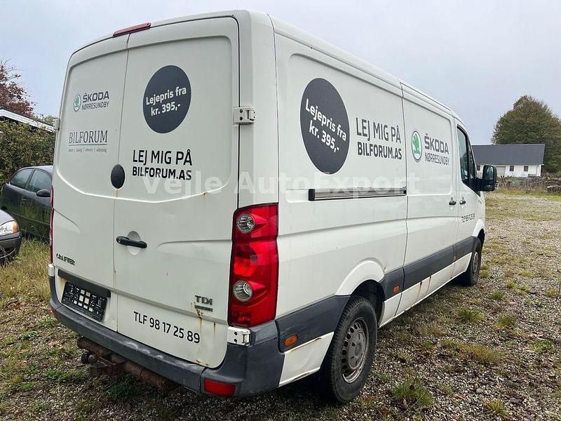 Gebraucht VW Crafter 136 PS (100 kW) 2011 Grau Van