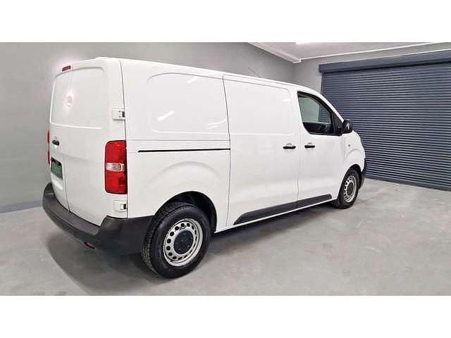 Gebraucht Peugeot Expert 122 PS (89 kW) 2016 Weiß Van