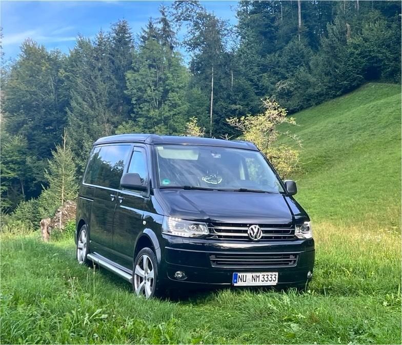 Schwarz Gebraucht 2014 VW T5 Beach Van | 27.499 € - Bild 1/4
