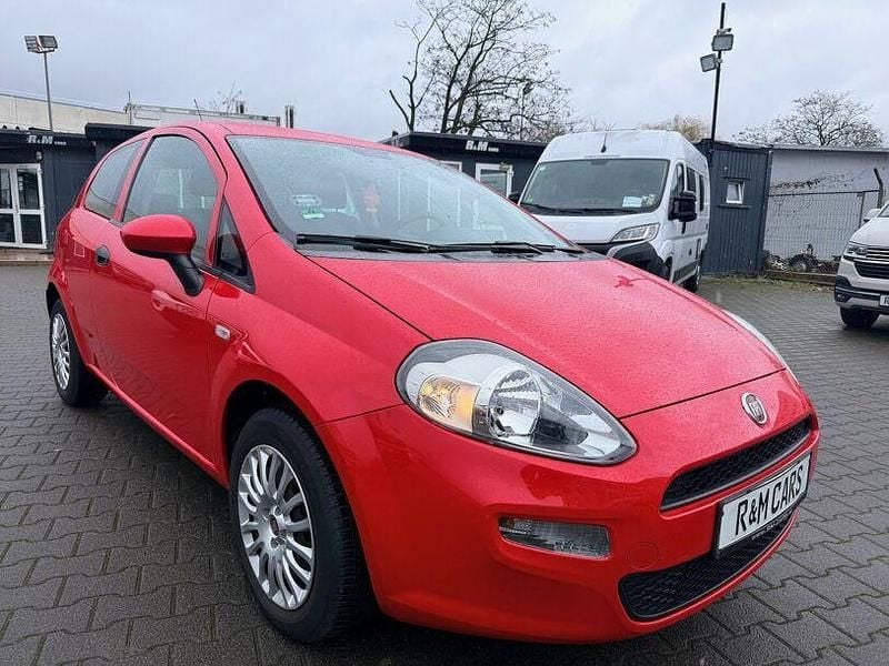 Gebraucht Fiat Punto Mystyle 69 PS (50 kW) 2015 Rot Kleinwagen