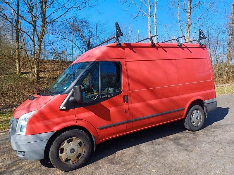 Gebraucht Ford Transit 101 PS (74 kW) 2013 Rot Van