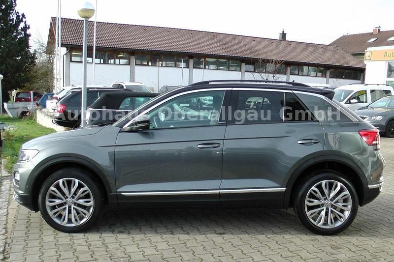Gebraucht VW T-Roc IQ Drive 150 PS (110 kW) 2019 Grau SUV