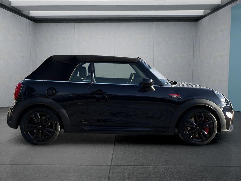 Gebraucht Mini John Cooper Works 231 PS (169 kW) 2023 Schwarz Kleinwagen