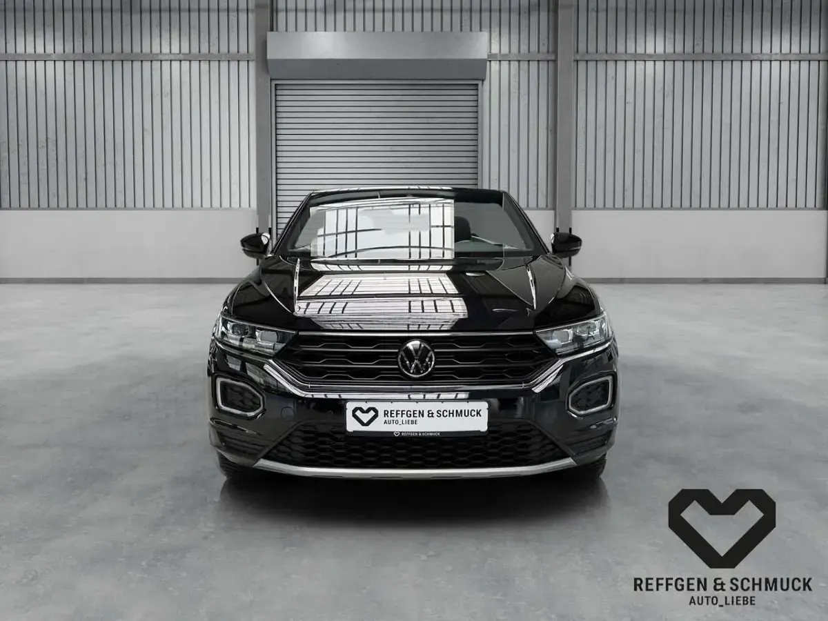 Gebraucht VW T-Roc Cabriolet 150 PS (110 kW) 2021 Schwarz Cabrio