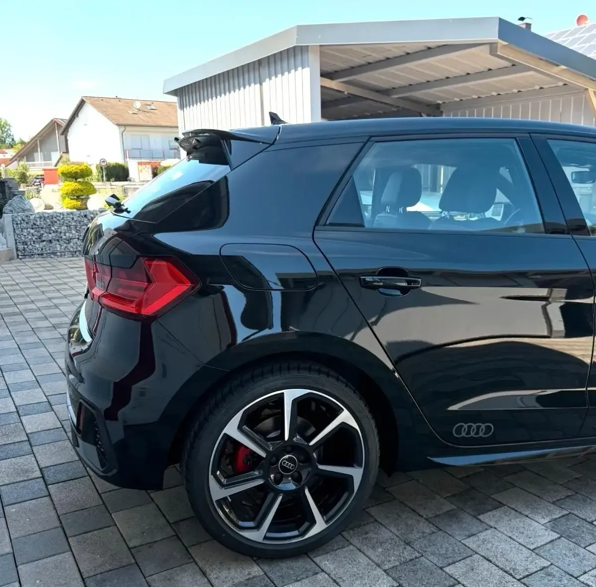 Gebraucht Audi A1 S-Line 207 PS (152 kW) 2025 Schwarz SUV