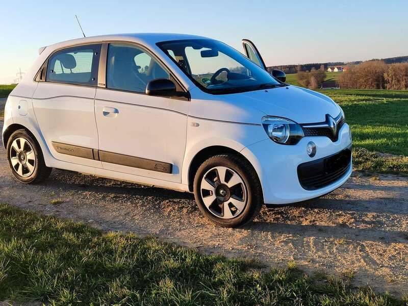 Weiß Gebraucht 2018 Renault Twingo LIMITED Kleinwagen | 8.100 € (Superpreis) - Bild 1/4