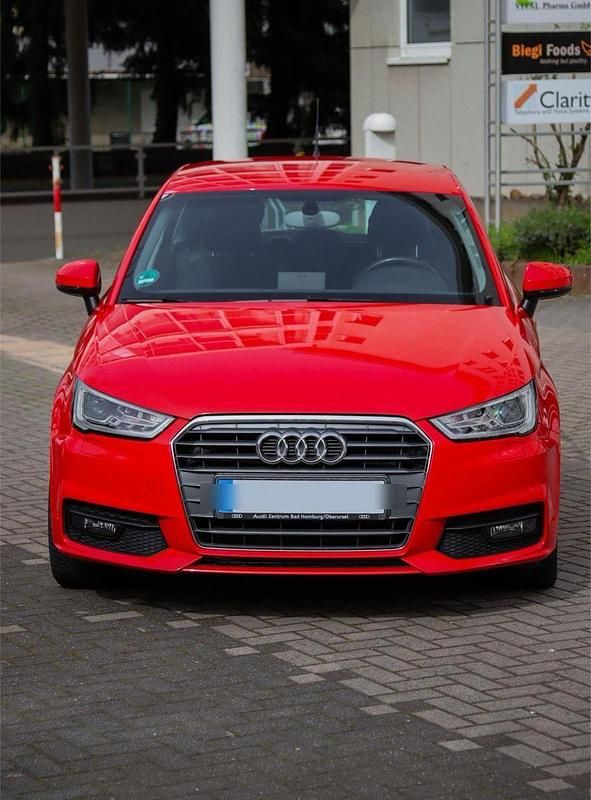 Rot Gebraucht 2017 Audi A1 Sportback Performance Kleinwagen | 14.444 € (Fairer Preis) - Bild 1/4