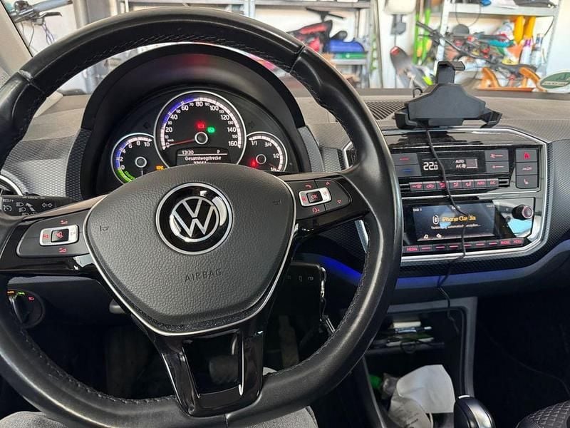 Gebraucht VW e-up! United 61 kW (83 PS) 2020 Gelb Kleinwagen