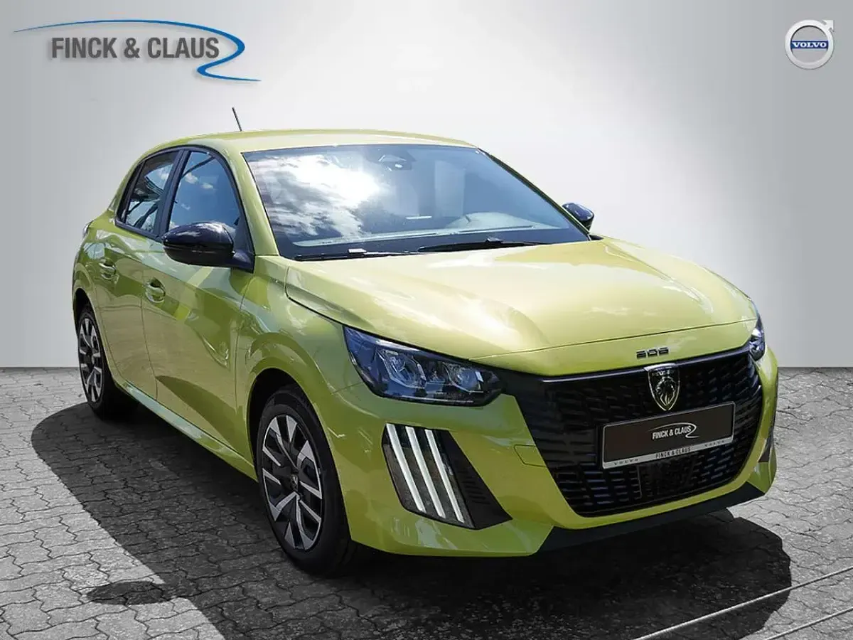 Neu Peugeot 208 Style 101 PS (74 kW) 2026 Agueda gelb Kleinwagen