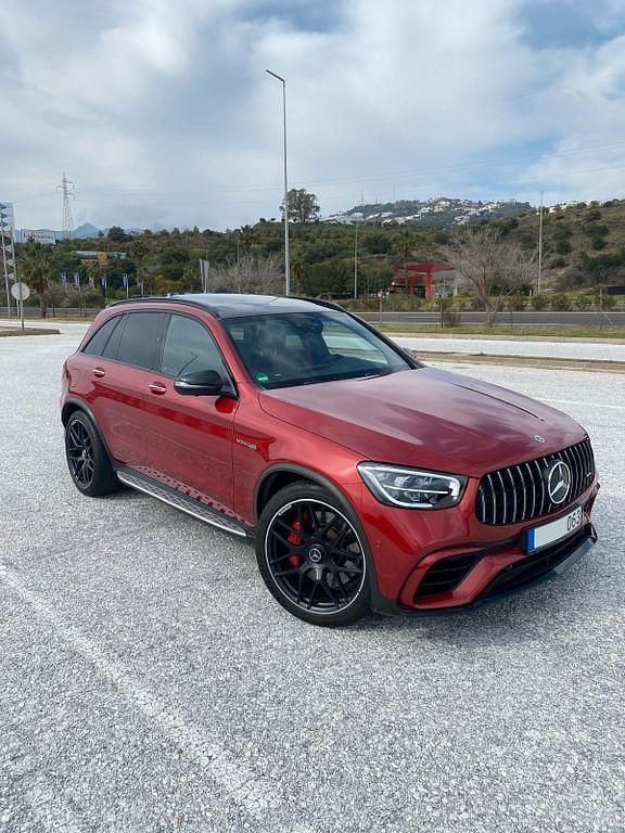 Rot Gebraucht 2022 Mercedes GLC63 AMG AMG SUV | 65.200 € (Superpreis) - Bild 1/4
