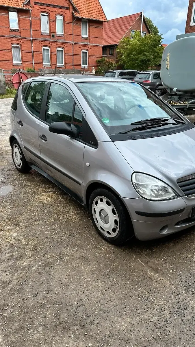 Gebraucht Mercedes A160 60 PS (44 kW) 2000 Silber Kleinwagen