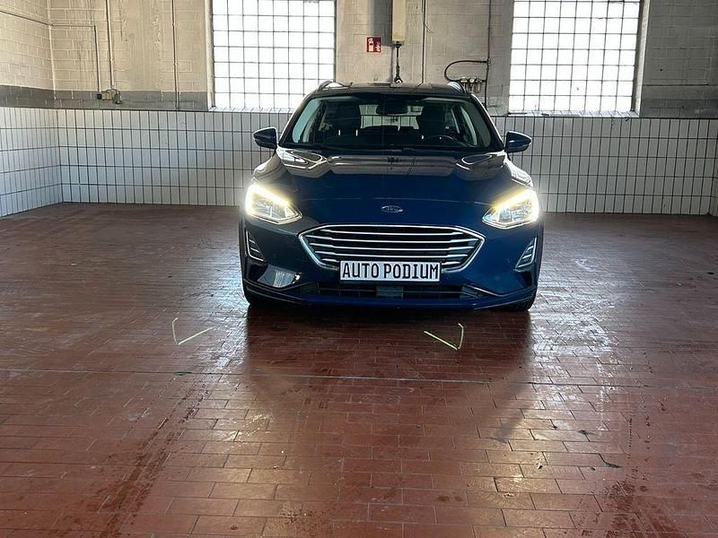 Second-hand Ford Focus 95 CP (69 kW) 2020 Albastru Berlinǎ