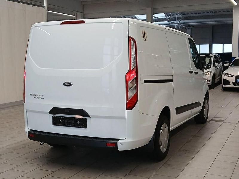 Usata Ford Transit Custom 105 CV (77 kW) 2021 Bianco Monovolume