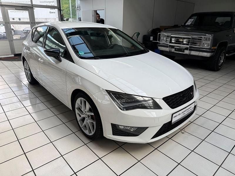 Gebraucht Seat Leon FR 150 PS (110 kW) 2015 Weiss Limousine