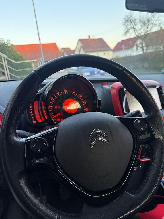 Gebraucht Citroën C1 PureTech 82 PS (60 kW) 2017 Schwarz Kleinwagen