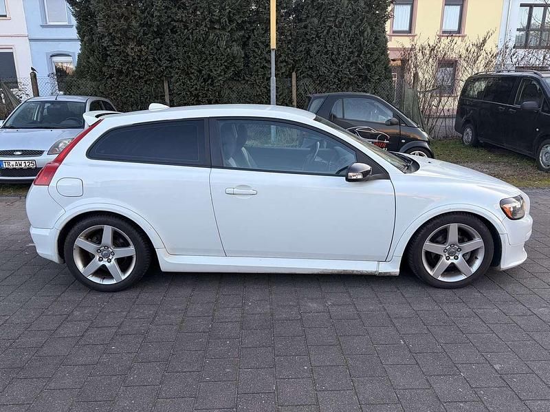 Gebraucht Volvo C30 Momentum 136 PS (100 kW) 2008 Ice white solid / solid Kleinwagen