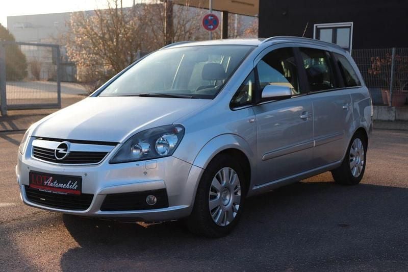 Silber Gebraucht 2007 Opel Zafira Catch Me Van / Kleinbus | 3.990 € (Fairer Preis) - Bild 1/4