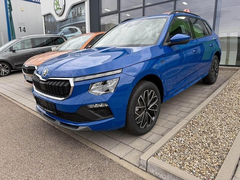 Blau Neu 2025 Skoda Kamiq Tour SUV | 25.990 € (Fairer Preis) - Bild 1/4