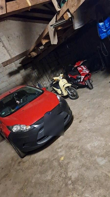 Gebraucht Ford Fiesta 75 PS (55 kW) 2025 Rot Kleinwagen