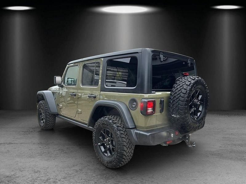 Neu Jeep Wrangler 284 PS (208 kW) 2025 Grün/beige SUV