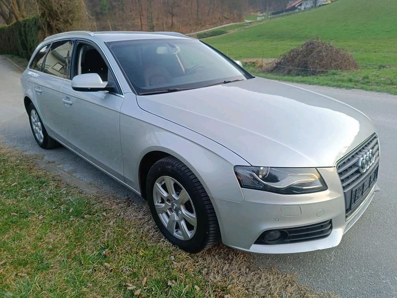 Gebraucht Audi A4 179 PS (131 kW) 2011 Silber Kombi