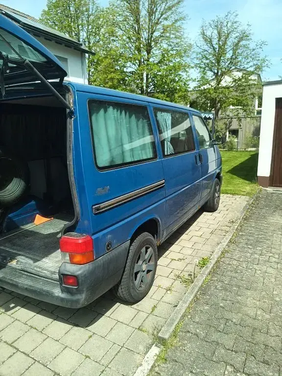 Używany VW T4 116 KM (85 kW) 2001 Niebieski Van