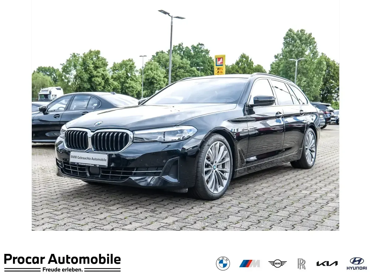 Gebraucht BMW 530 Performance 286 PS (210 kW) 2023 Kombi