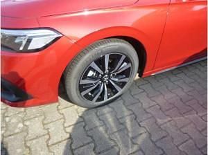 Gebraucht Honda Civic Elegance 143 PS (105 kW) 2025 Rot (rot (prem crystal red m.)) Limousine