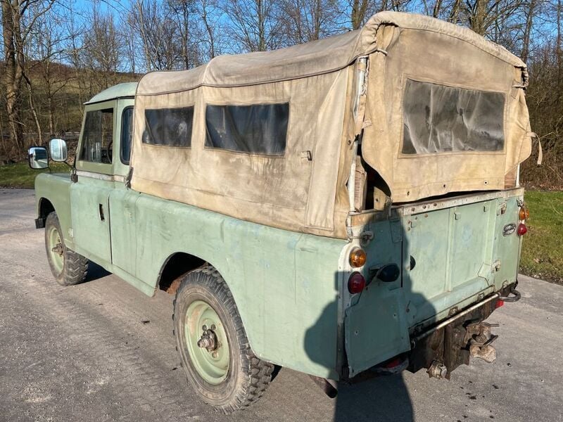 Gebraucht Land Rover 3 69 PS (50 kW) 1975 Grün SUV