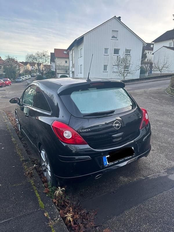 Gebraucht Opel Corsa 90 PS (66 kW) 2008 Schwarz Kleinwagen