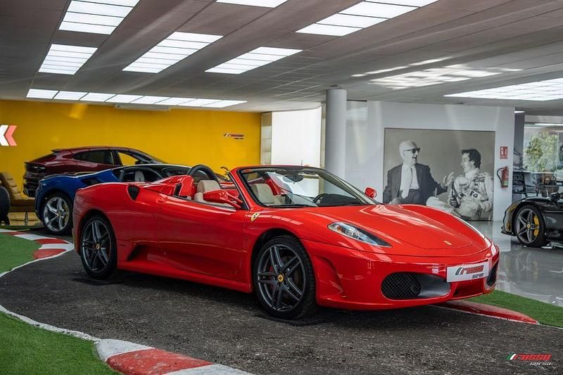 Second-hand Ferrari F430 489 CP (359 kW) 2005 Roșu Cabrio