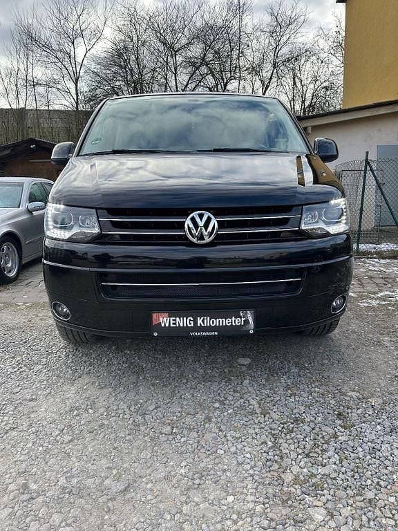Gebraucht VW Multivan Highline 179 PS (131 kW) 2015 Schwarz Van