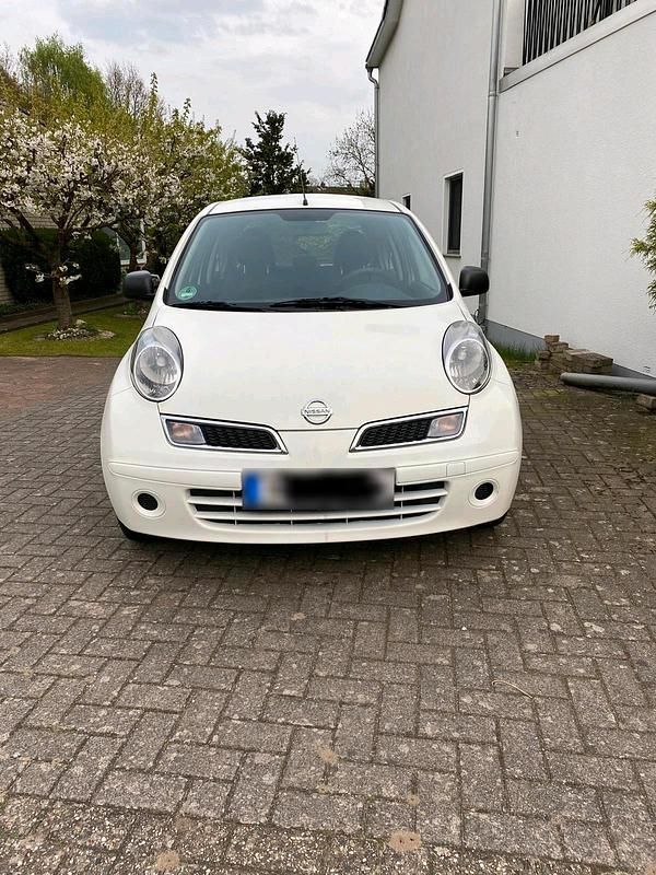 Usata Nissan Micra 65 CV (47 kW) 2010 Bianco Utilitaria