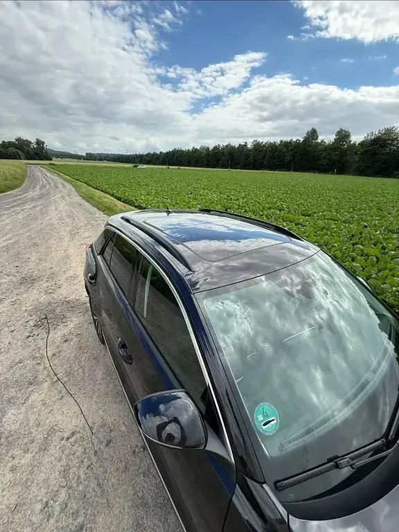 Gebraucht VW T-Roc 116 PS (85 kW) 2024 Schwarz SUV