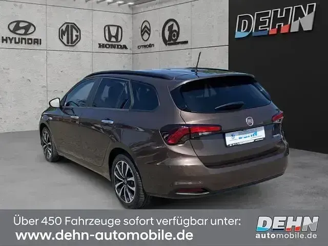 Gebraucht Fiat Tipo Lounge 120 PS (88 kW) 2021 Braun Kombi