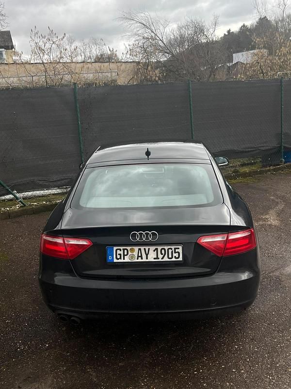 Gebraucht Audi A5 Sportback 170 PS (125 kW) 2011 Schwarz Kleinwagen