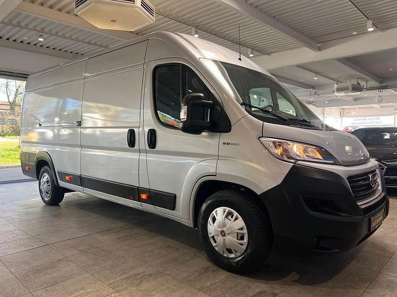 Gebraucht Fiat Ducato 148 PS (108 kW) 2019 Silber Van