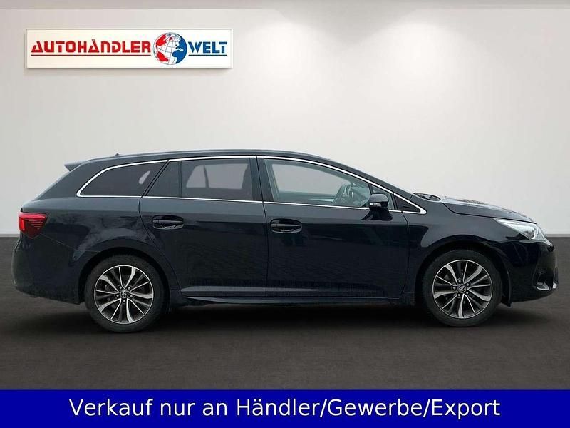 Gebraucht Toyota Avensis Business Edition 111 PS (81 kW) 2015 Schwarz Kombi