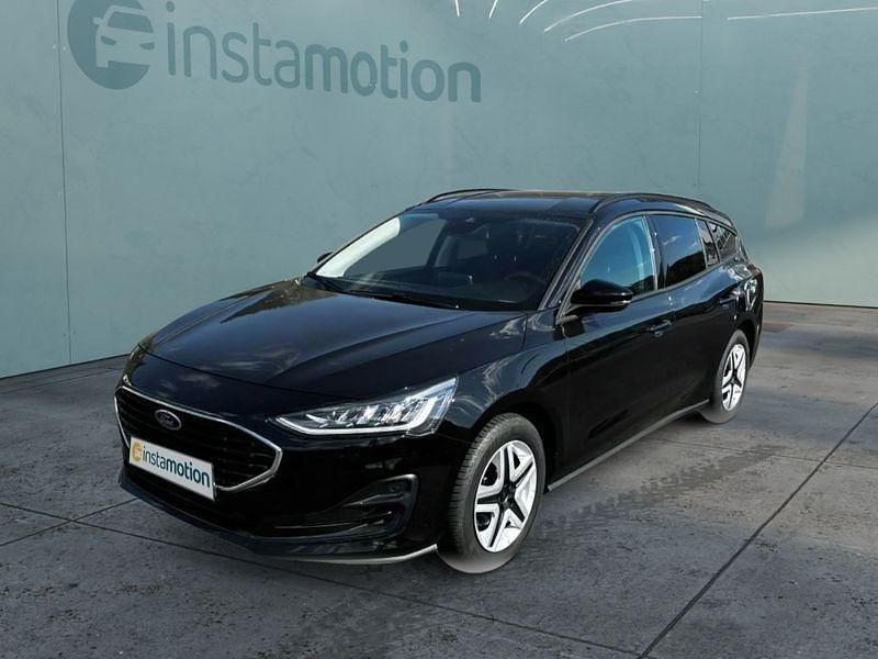 Schwarz Gebraucht 2022 Ford Focus Kombi | 17.399 € (Superpreis) - Bild 1/4