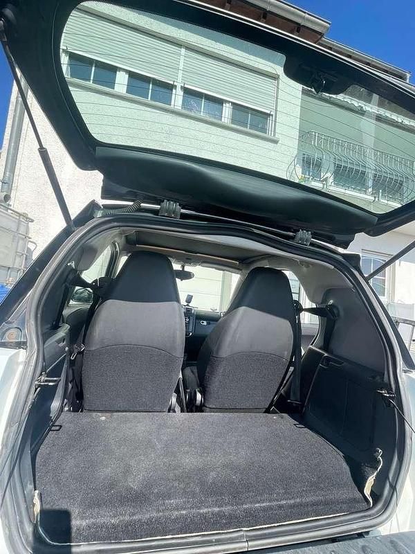 Weiß Gebraucht 2007 Smart ForTwo Coupé Passion Coupé | 2.300 € - Bild 1/4