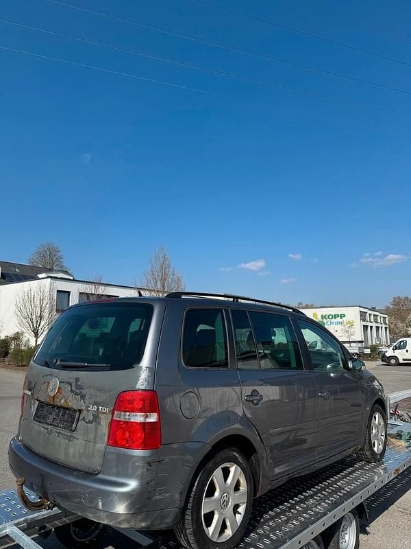 Gebraucht VW Touran 140 PS (102 kW) 2006 Andere farben Van / Kleinbus