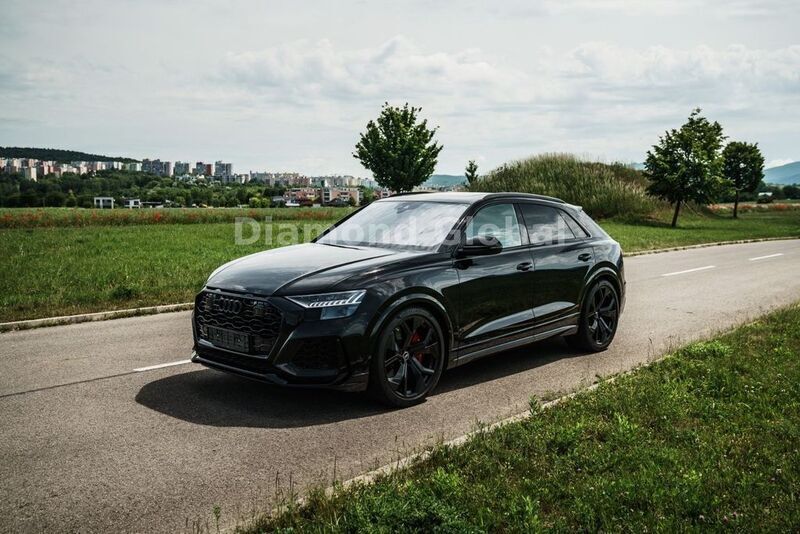 Schwarz Gebraucht 2023 Audi RS Q8 Sport SUV | 99.900 € (Fairer Preis) - Bild 1/4